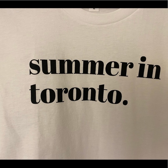 NEW Summer in Toronto - Picture 2 of 10